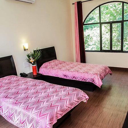 Sattva Retreat Hotel Rishīkesh Buitenkant foto