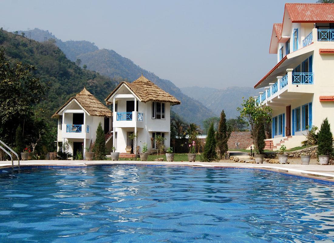 Sattva Retreat Hotel Rishīkesh Buitenkant foto