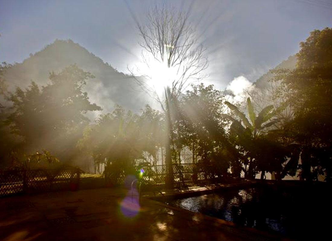 Sattva Retreat Hotel Rishīkesh Buitenkant foto