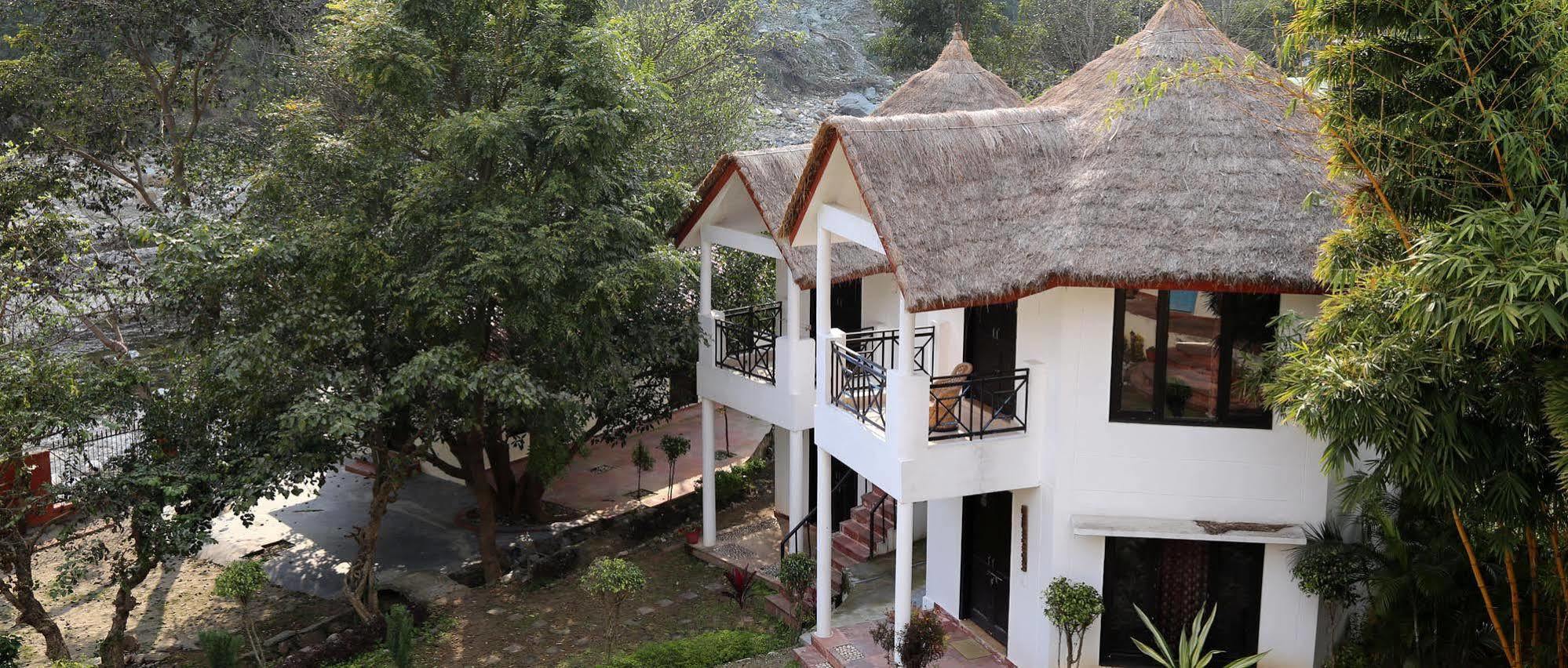 Sattva Retreat Hotel Rishīkesh Buitenkant foto