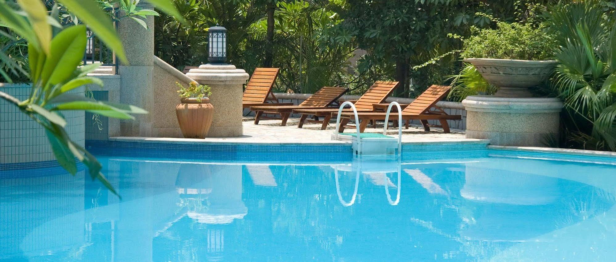 Sattva Retreat Hotel Rishīkesh Buitenkant foto